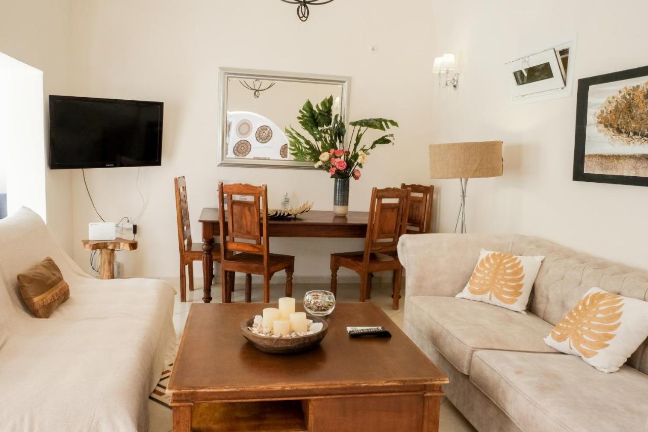 Residence By Georgia Studios Fira  Dış mekan fotoğraf