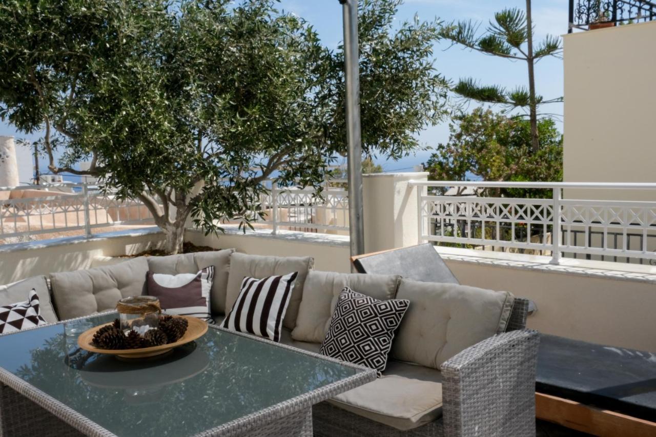 Residence By Georgia Studios Fira  Dış mekan fotoğraf