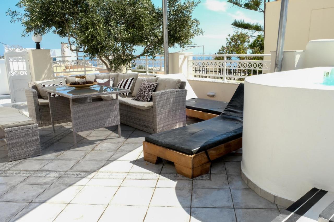 Residence By Georgia Studios Fira  Dış mekan fotoğraf