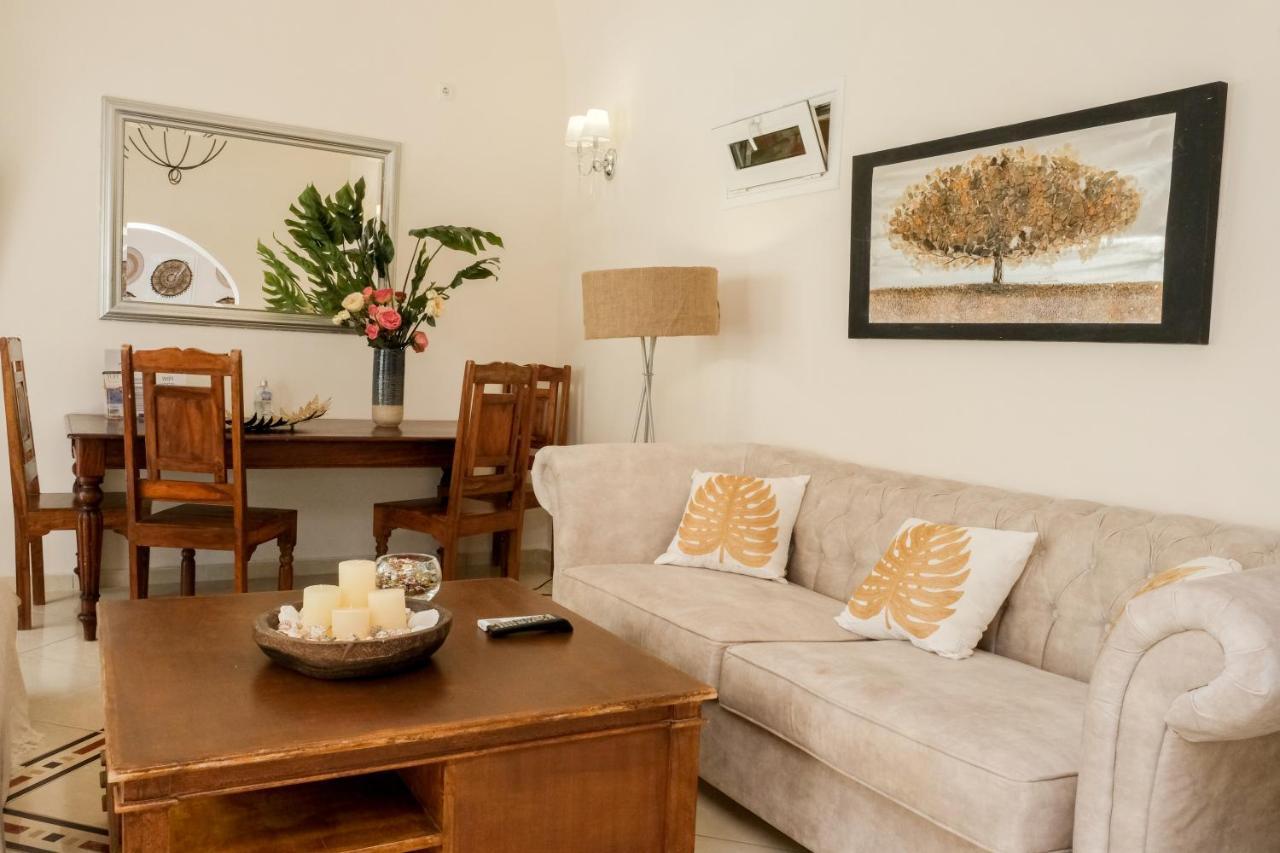 Residence By Georgia Studios Fira  Dış mekan fotoğraf