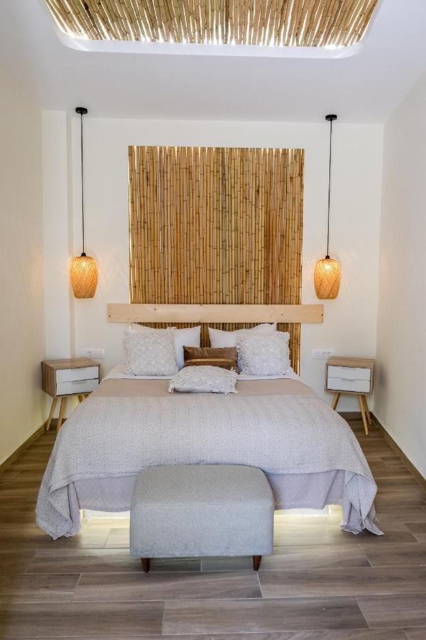 Residence By Georgia Studios Fira  Dış mekan fotoğraf