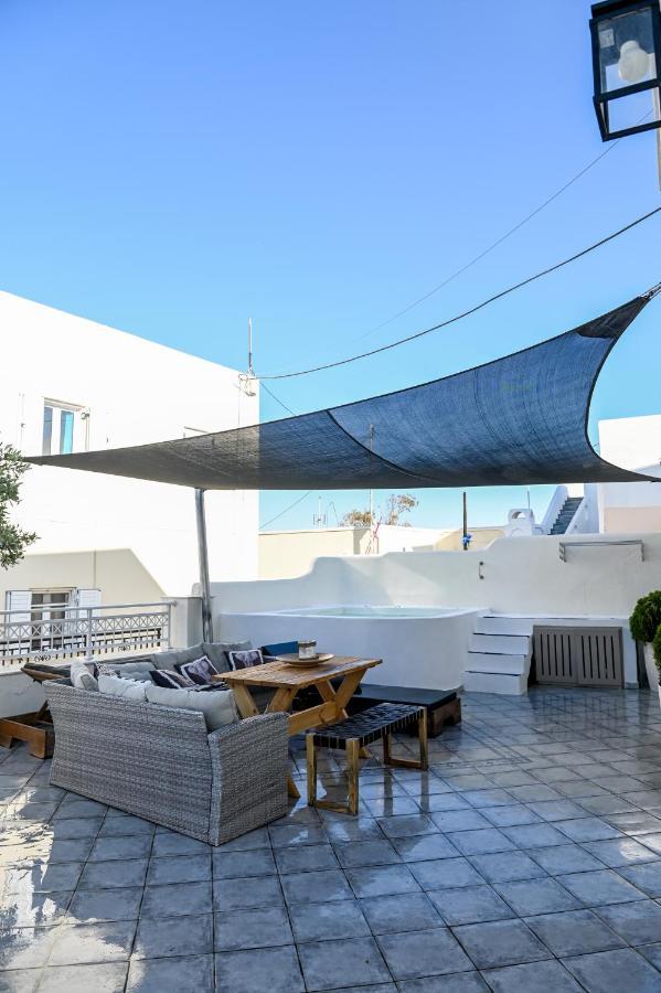 Residence By Georgia Studios Fira  Dış mekan fotoğraf