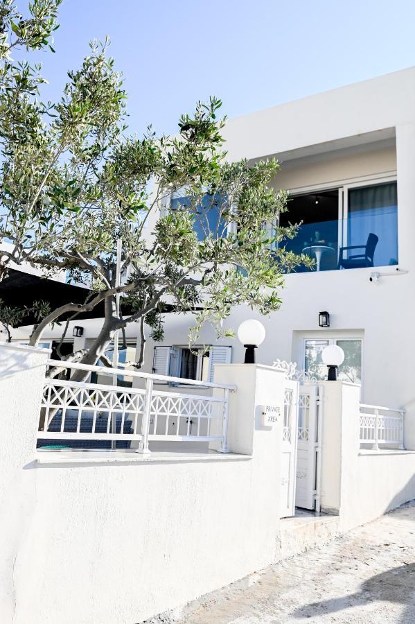Residence By Georgia Studios Fira  Dış mekan fotoğraf